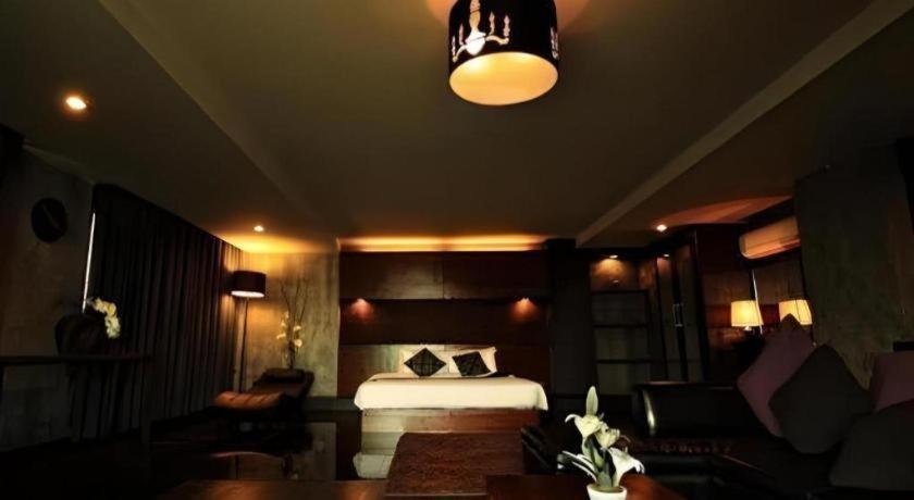 B2 Black Business And Budget Hotel Chiang Mai Exterior foto